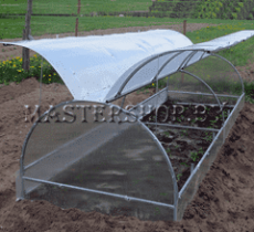 Парник из поликарбоната
