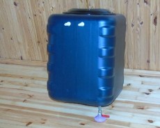 Бак Альтернатива 150 с металлическим краном