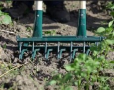 Садово-огородный рыхлитель супер землекоп кованый 7