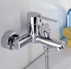смеситель для ванны Teka Ares в ванной комнате