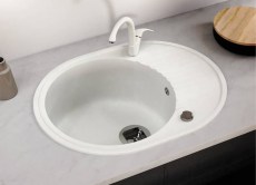 Мойка Tolero R 122 в дизане кухни